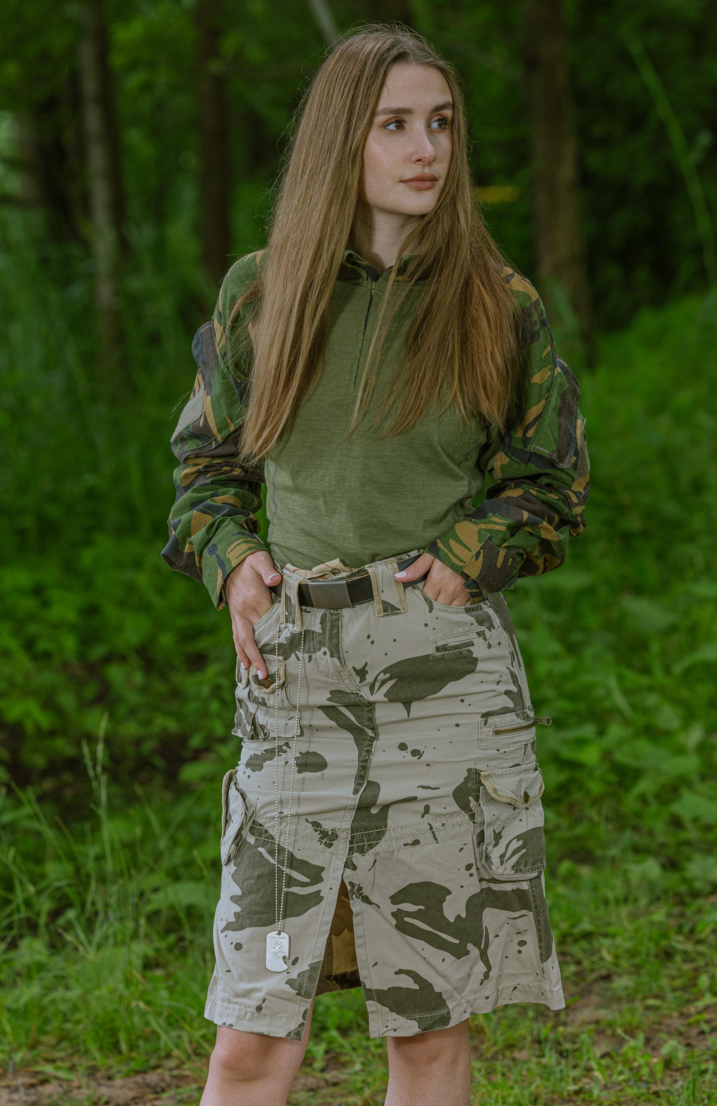 Langer Baumwollrock, Camouflage-Muster mit Flaschenöffner