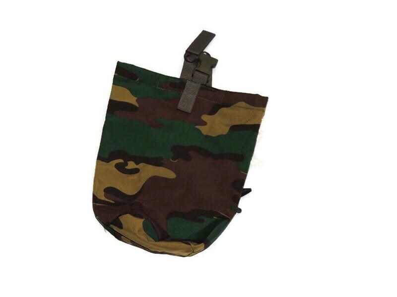 Original M90 Magazintasche in belgischer Jigsaw-Tarnung