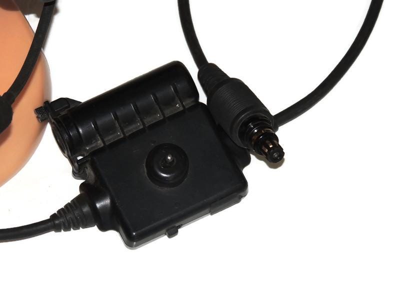 Bose US Army Triport Taktisches Kommunikations-Headset mit Mikrofon