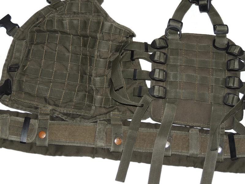 Miwo Lubliniec Sturmweste mit Gürtel, Polnische Armee 20 mm Molle-System