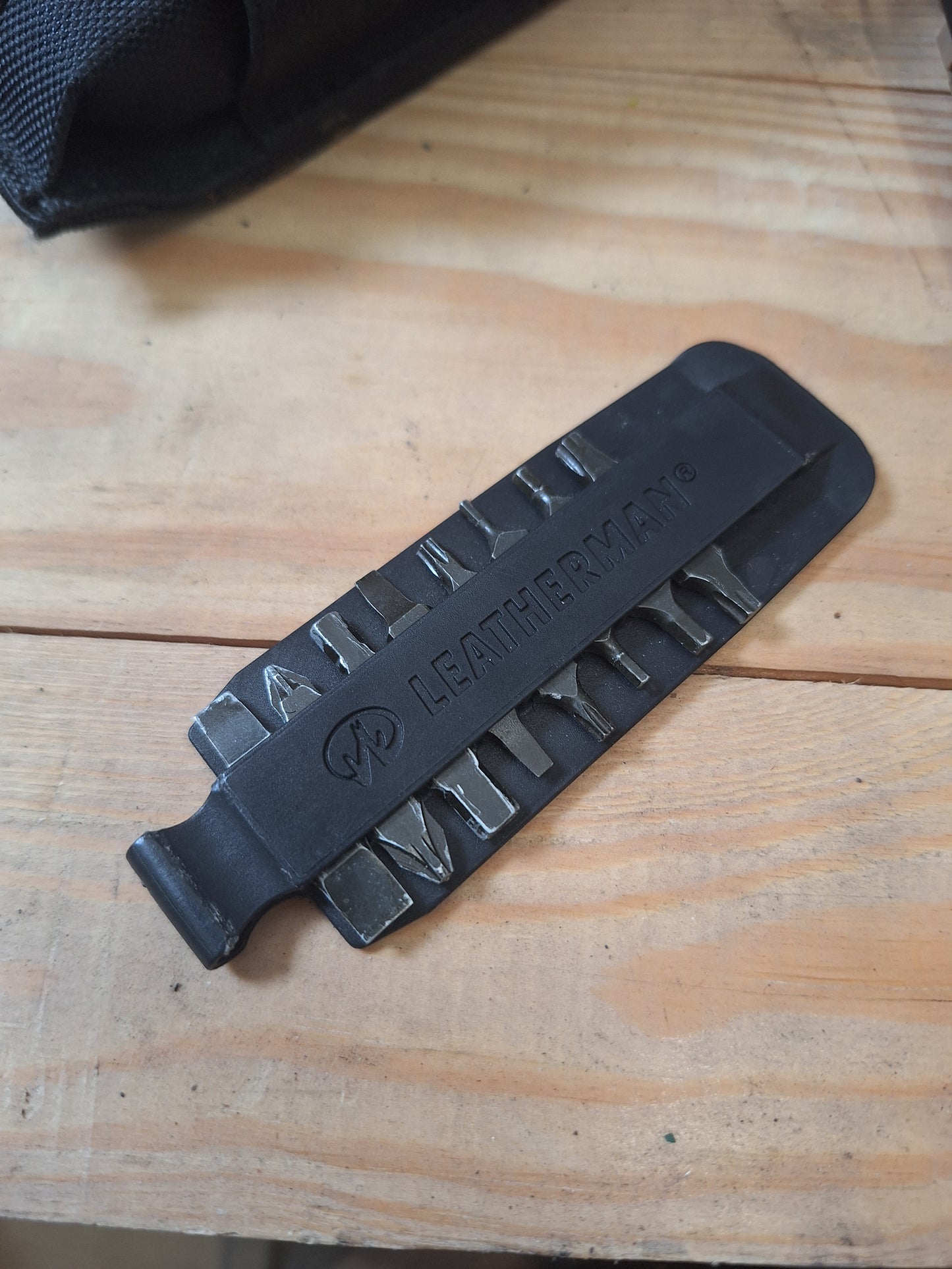 Leatherman MUT Multitool with Pouch and Bits
