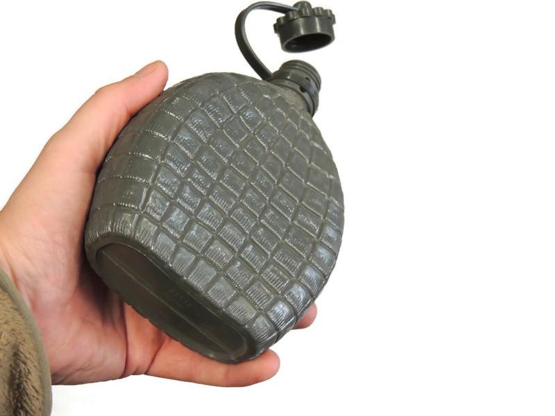 Danish Military Canteen Plastic Surplus Translated by Hmak