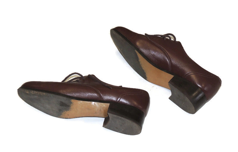 Braune Schnürstiefel der LWP MON aus der PRL-Zeit