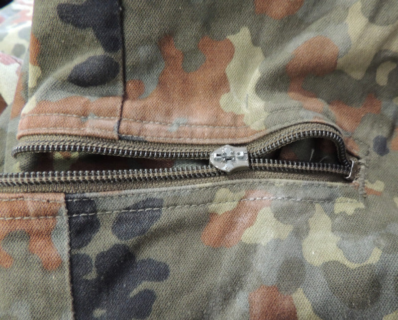 Kombinezon czołgisty wojskowy Bundeswehr w kamuflażu Flecktarn Gr 14