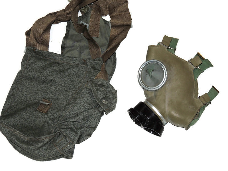 Polnische Zivil-MC1-Gasmaske mit Tasche wz68