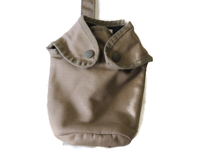 Pokrowiec na manierkę armii francuskiej khaki