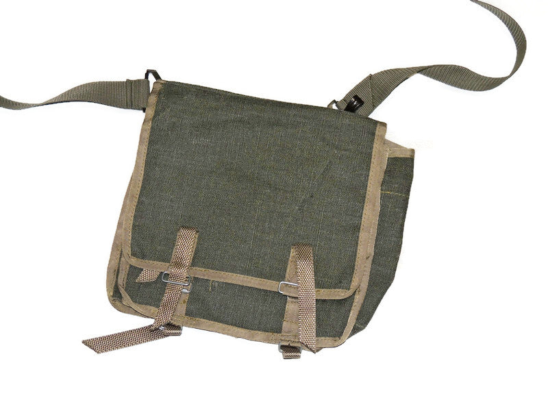 New canvas messenger bag with shoulder strap