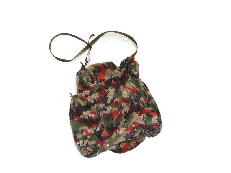 Swiss Alepntarn Alpenflage shoulder bag in red, modified