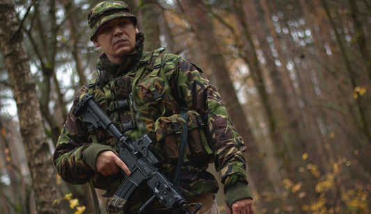 Kamizelki taktyczne czeskie i brytyjskie w Stalhelm85