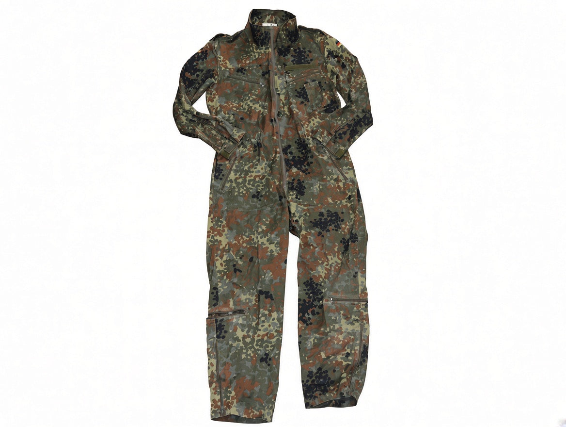 Kombinezon czołgisty wojskowy Bundeswehr w kamuflażu Flecktarn Gr 14