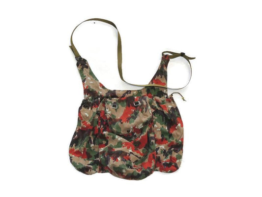 Swiss Alepntarn Alpenflage shoulder bag in red, modified
