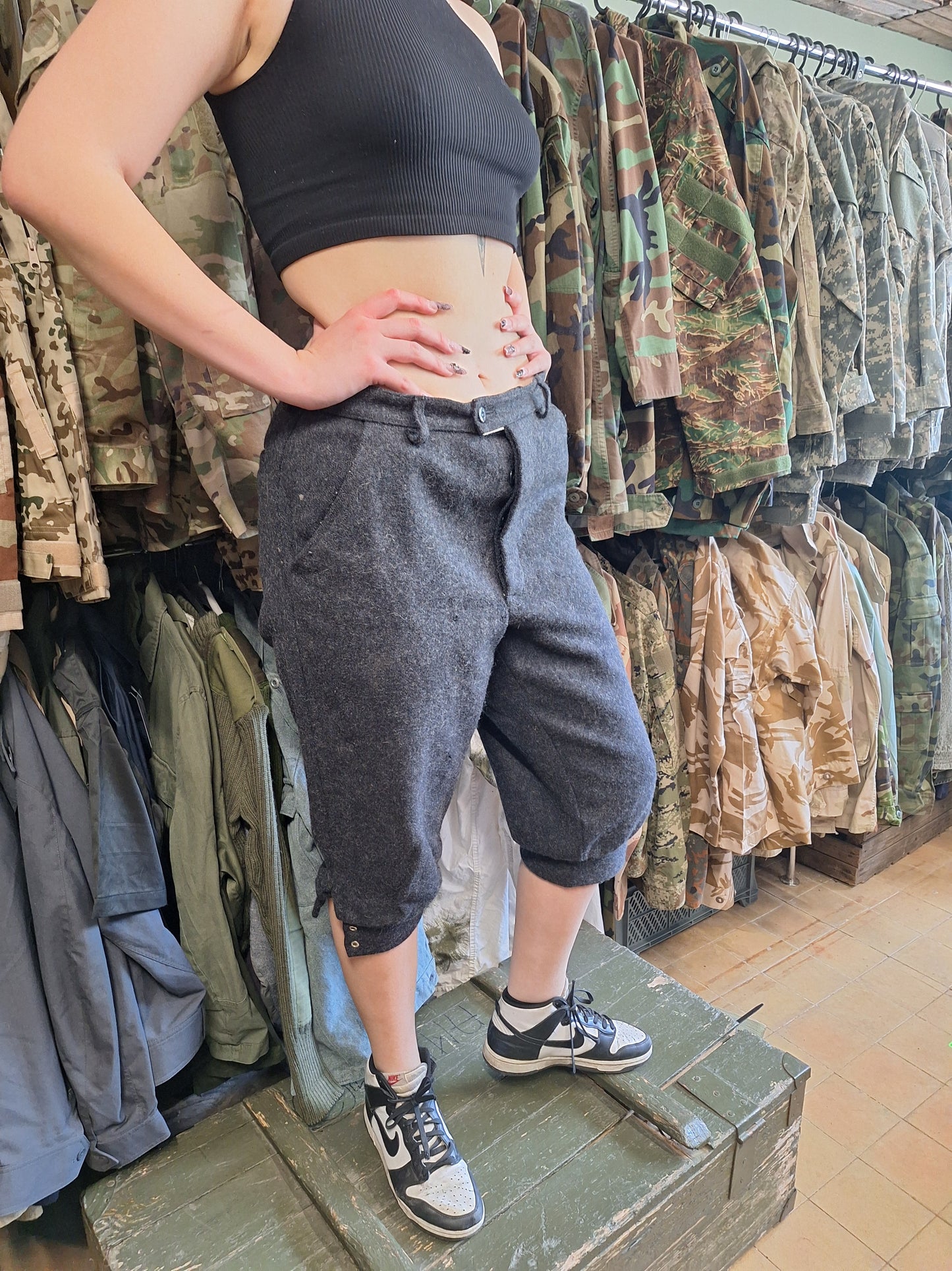 Spodnie Tyrolskie Wełniane Austria S Krótkie