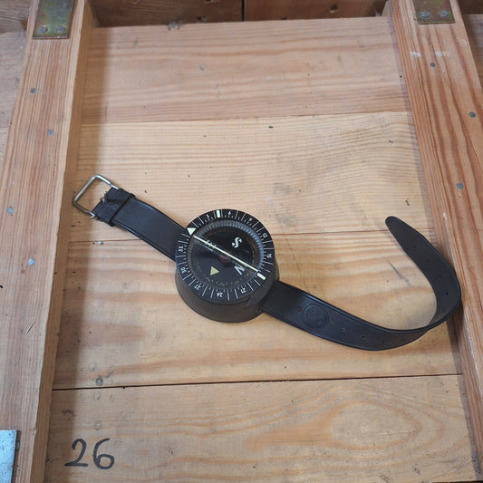1972 LS1 USA Diver's Wrist Compass, Working