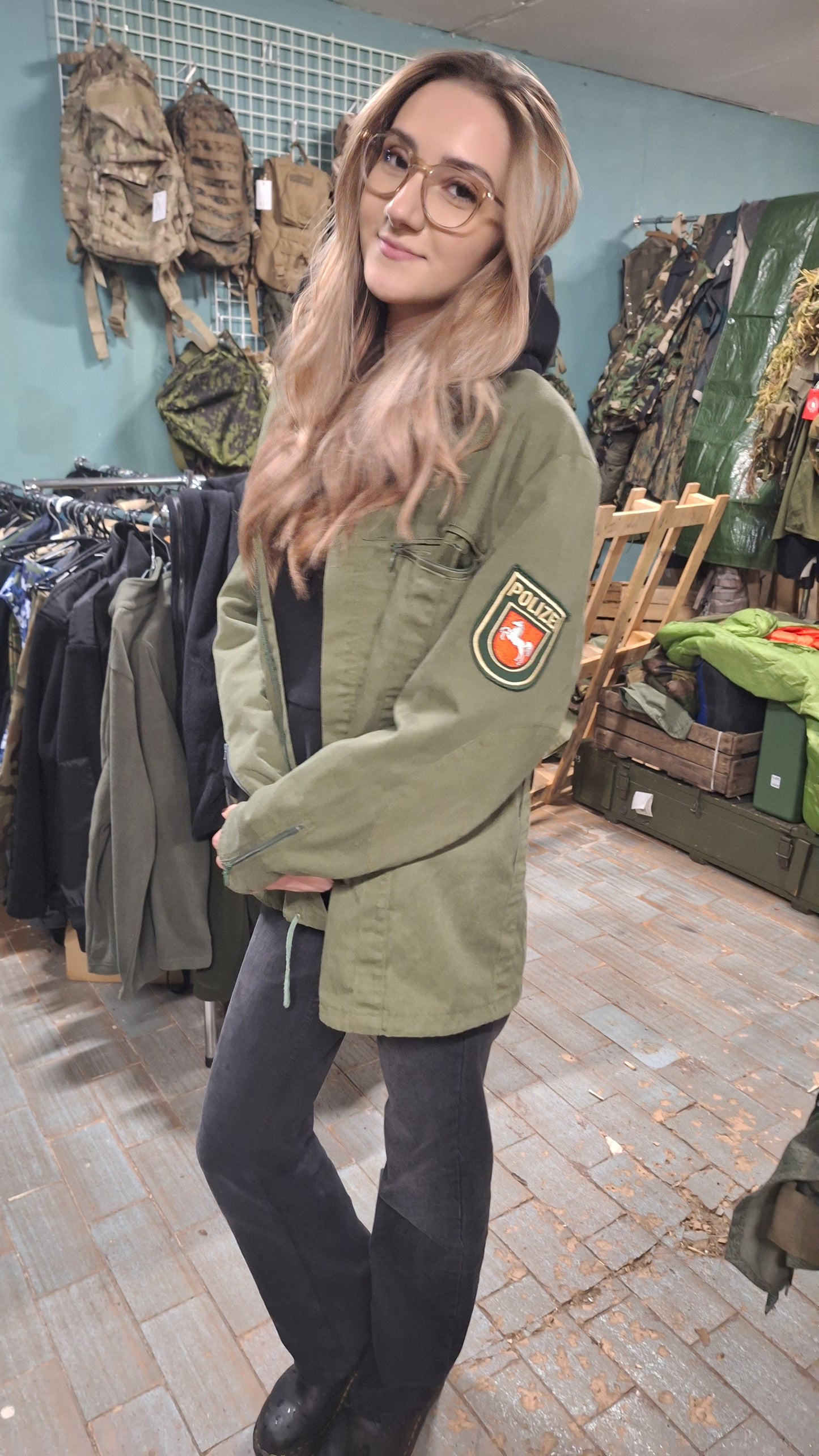 Bluza policyjna niemieckiej policji Old Gen z lat 90. w rozmiarze 48