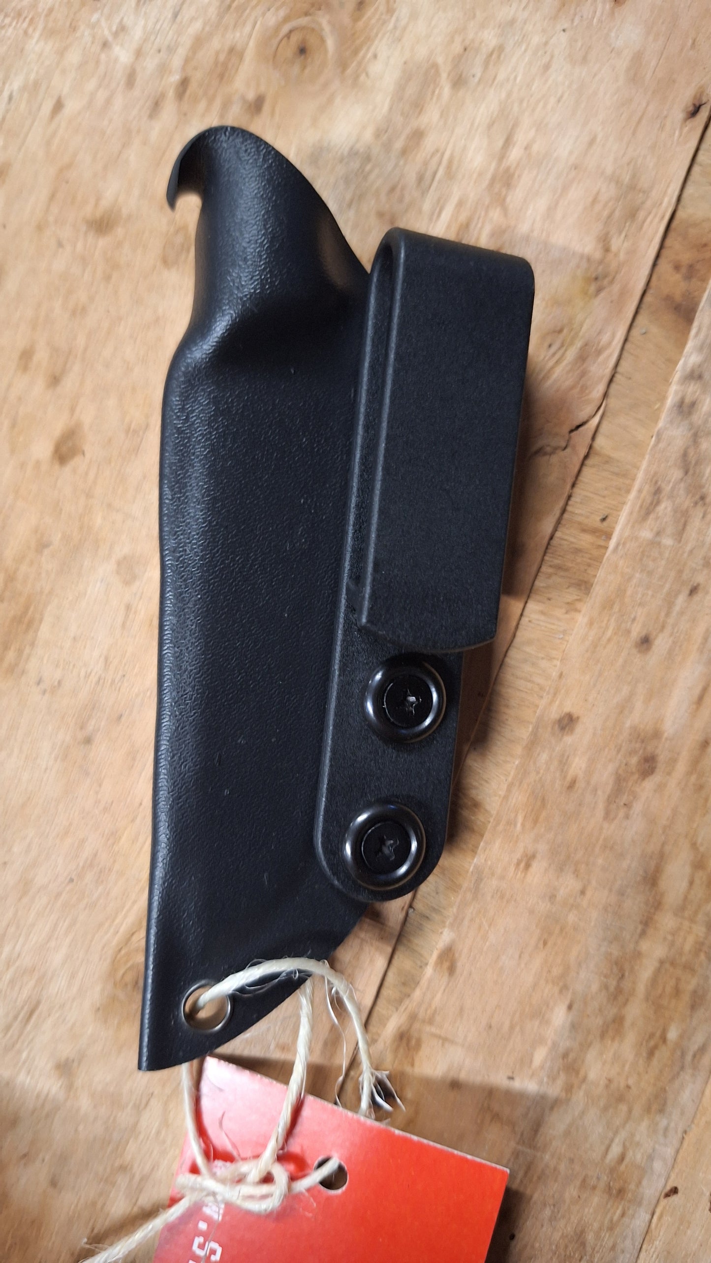 Mały nóż taktyczny na strzelnicę pochwa kydex fulltang