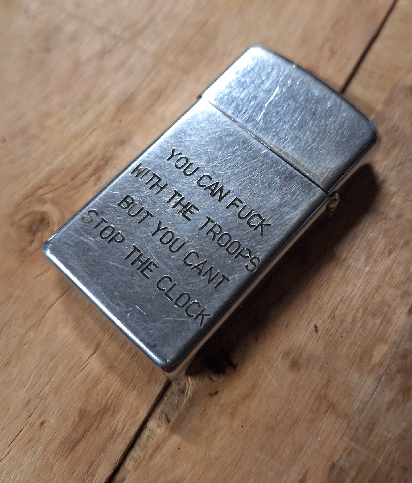 Oryginalna zapalniczka z Wojny w Wietnamie Grawerowana!