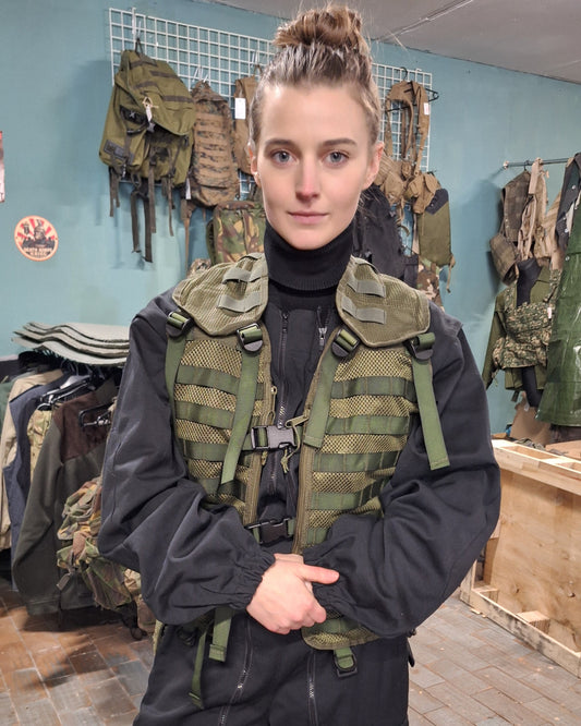 Militärische taktische Weste Olivgrün Niederlande NL Molle #2 (Kopie)