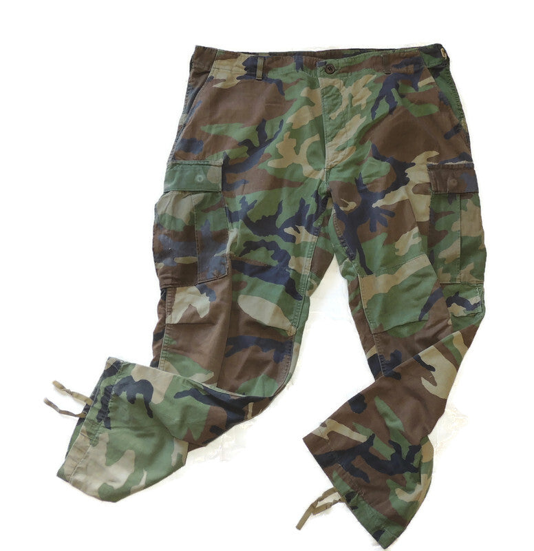 Spodnie BDU US Army Woodland Twill rozmiar XLarge Short rocznik 1981