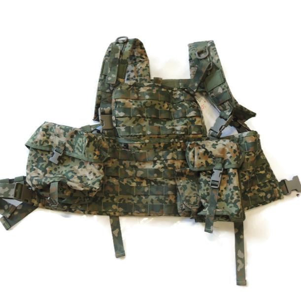 Chestrig with NFP Multitone Dutch Army