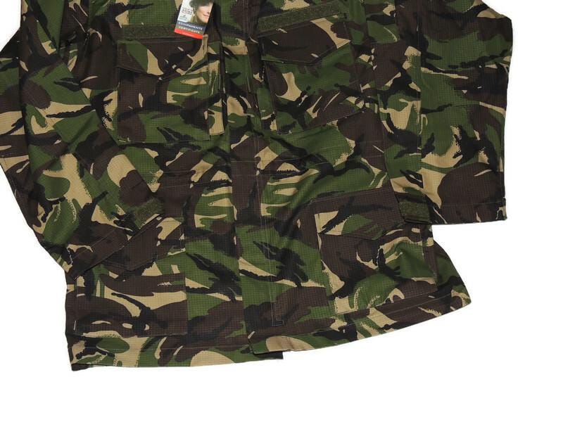 Original rumänische DPM Uniformhose und Bluse Neu
