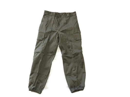 Spodnie Oryginalne francuskie F1 Olive nowe 72C