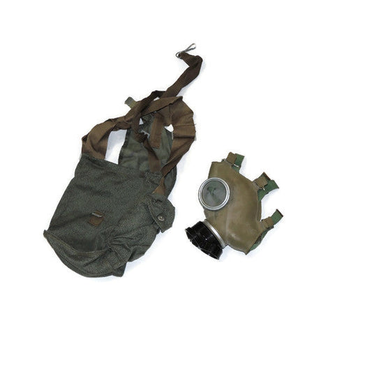 Polish Civilian MC1 Gas Mask with Bag wz68