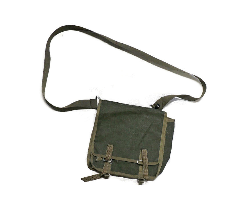 New canvas messenger bag with shoulder strap