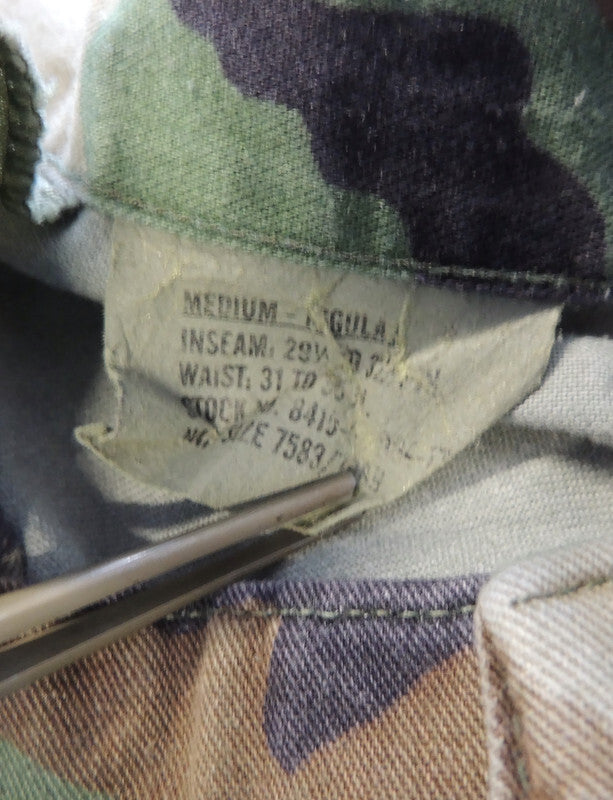 Spodnie BDU US Army Woodland Twill rozmiar MEDIUM REGULAR