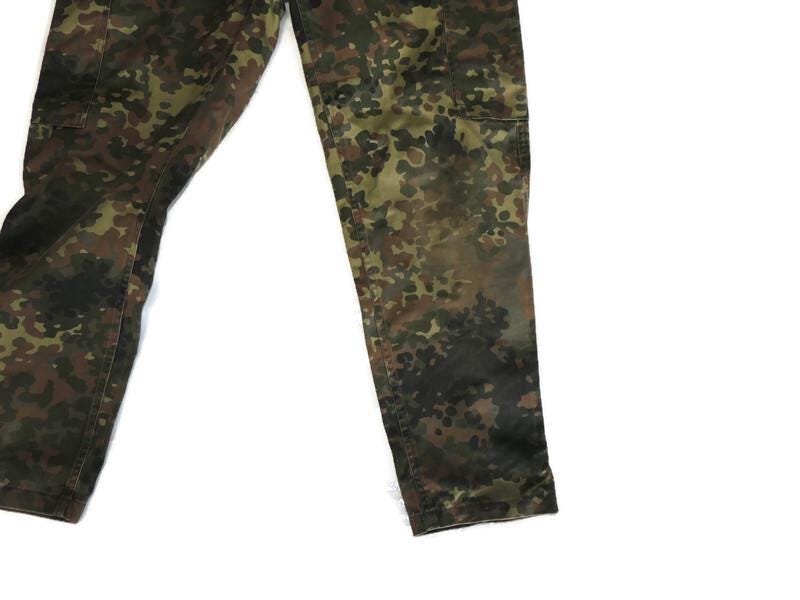Spodnie Bundeswehr Flecktarn wydane Gr 10 duże krótkie oryginalne